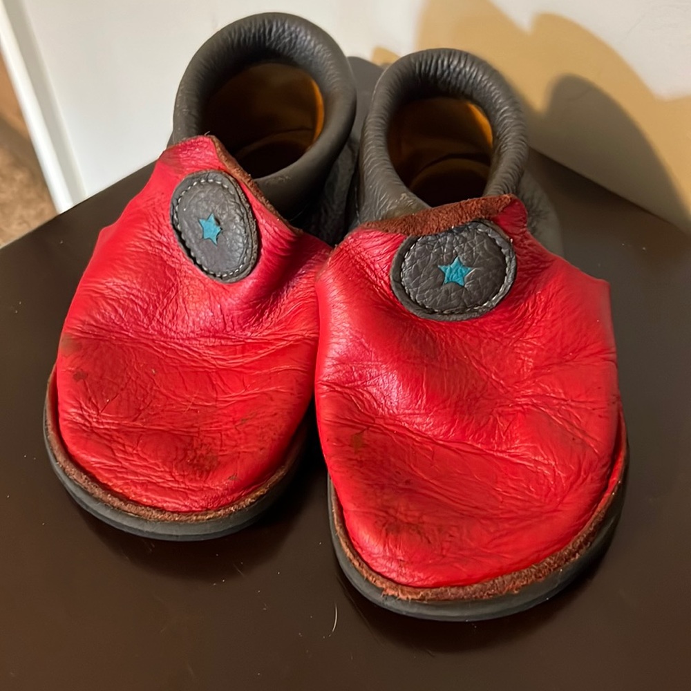 Softstar Rugged Rambler Toddler Hiking/Walking shoe moccasin size 9